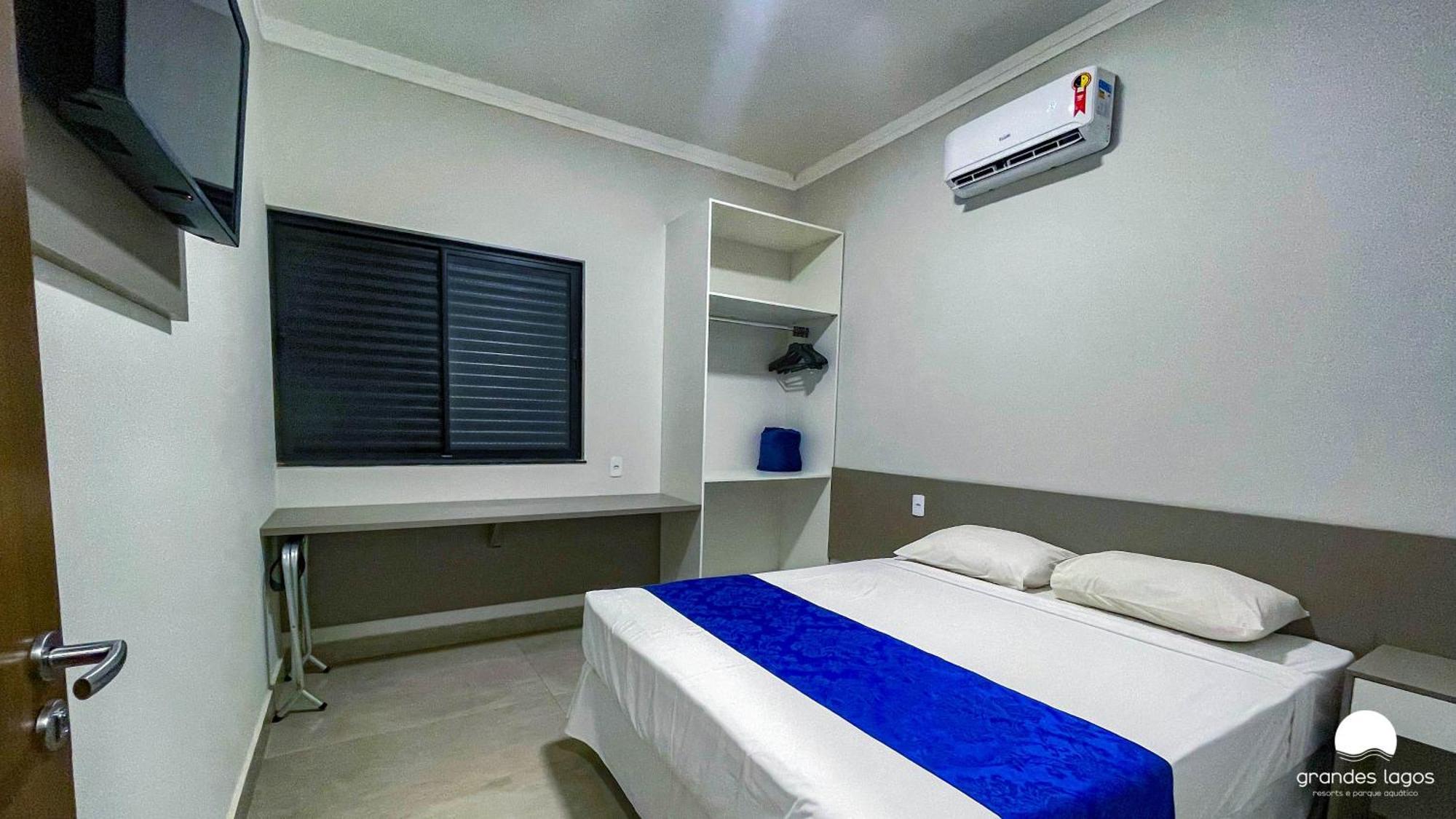Grandes Lagos Resorts E Parque Aquatico Santa Clara d'Oeste Room photo